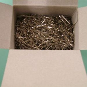 Boite de 500 gr. epingle laiton nickelé 18x0,60mm.