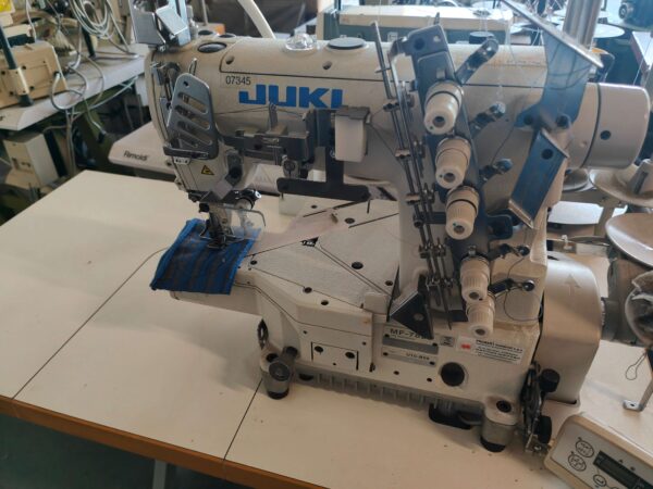 machine de recouvrement canon juki mf7823 occasion