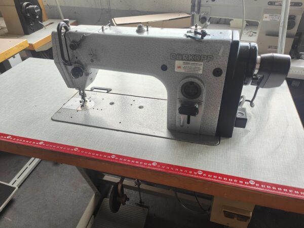 piqueuse plate simple entrainement durkopp 271 occasion