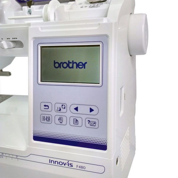 Machine à coudre et à broder Brother Innovis F480