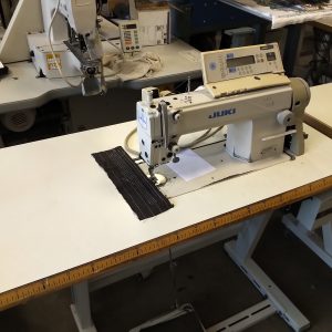 piqueuse plate double entrainement juki dln-5410n-7 occasion