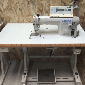 Piqueuse plate Juki DDL-8700-7