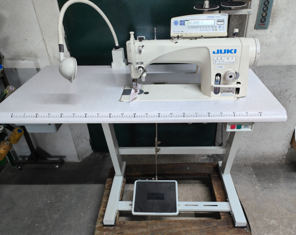 piqueuse plate simple entrainement juki ddl-9000b occasion