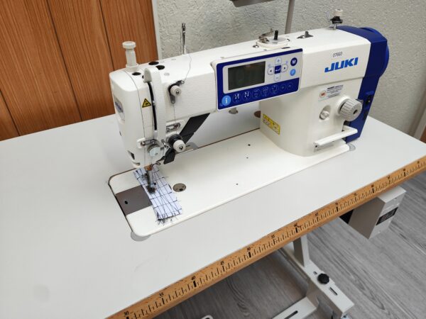 piqueuse plate simple entrainement juki ddl-8000a occasion