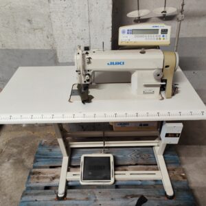 piqueuse plate double entrainement juki dln-5410N-7