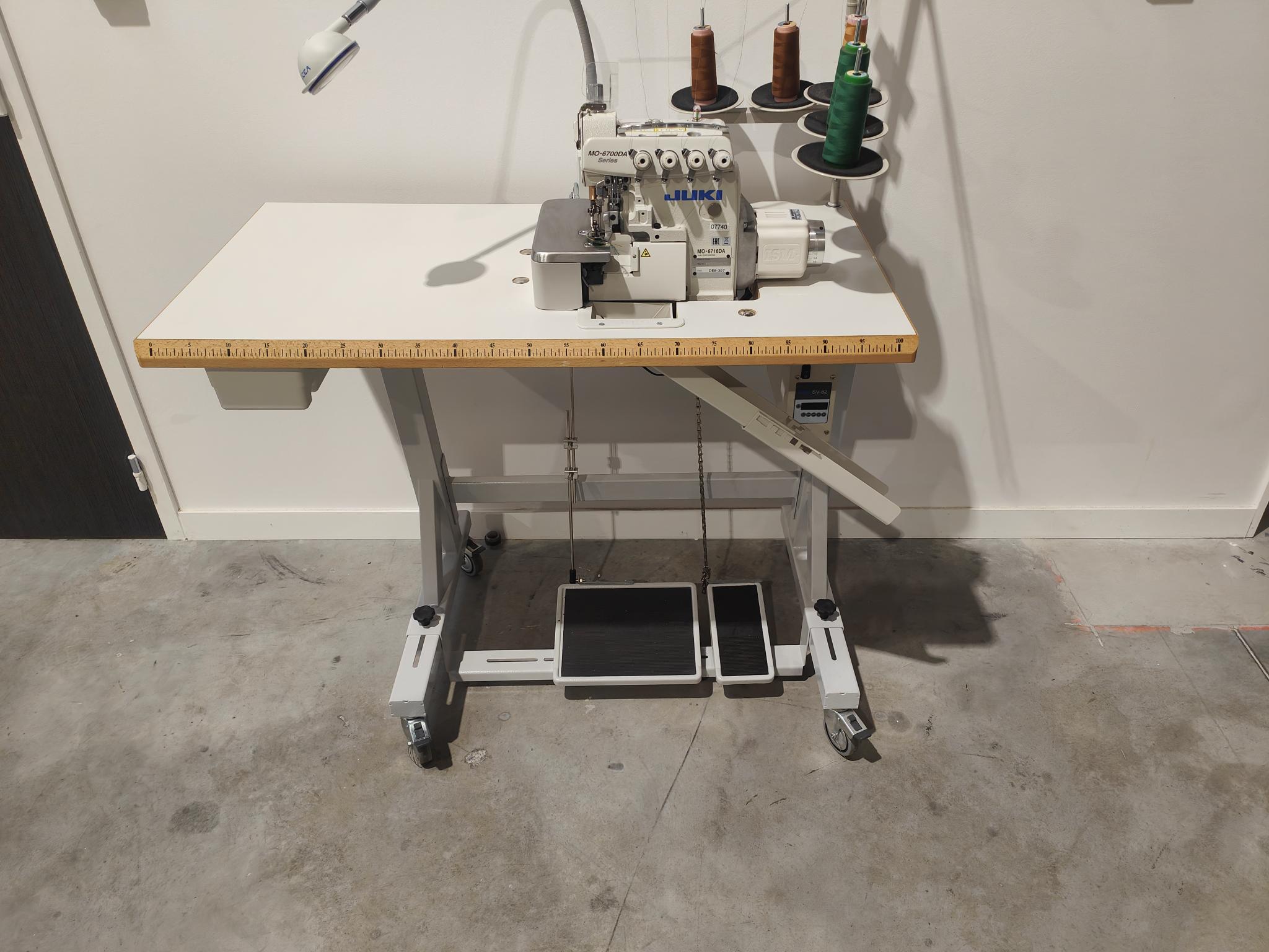 surjeteuse industrielle juki mo6716da occasion